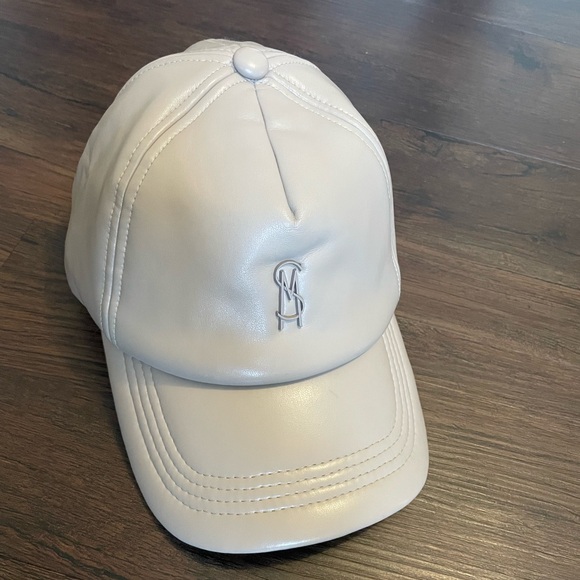 Steve Madden Soft Faux‎ Leather Bb Cap - Picture 2 of 5